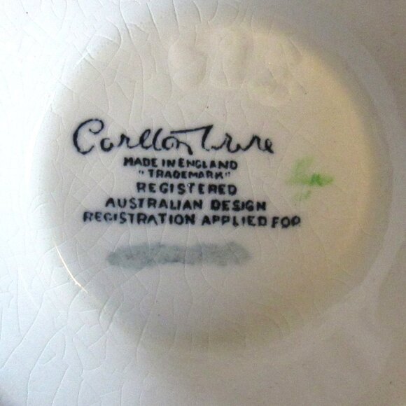 Vintage Carlton Ware Buttercup Yellow Creamer, Flower Handle, I842 - Picture 7 of 7
